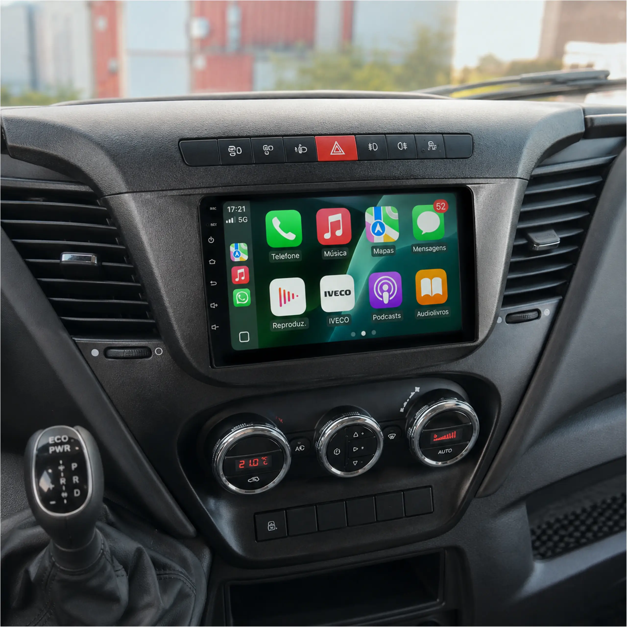 IVECO-Daily-carplay-android-auto-gps-playtek-006 Autorádio Iveco Daily com apple carplay sem fios